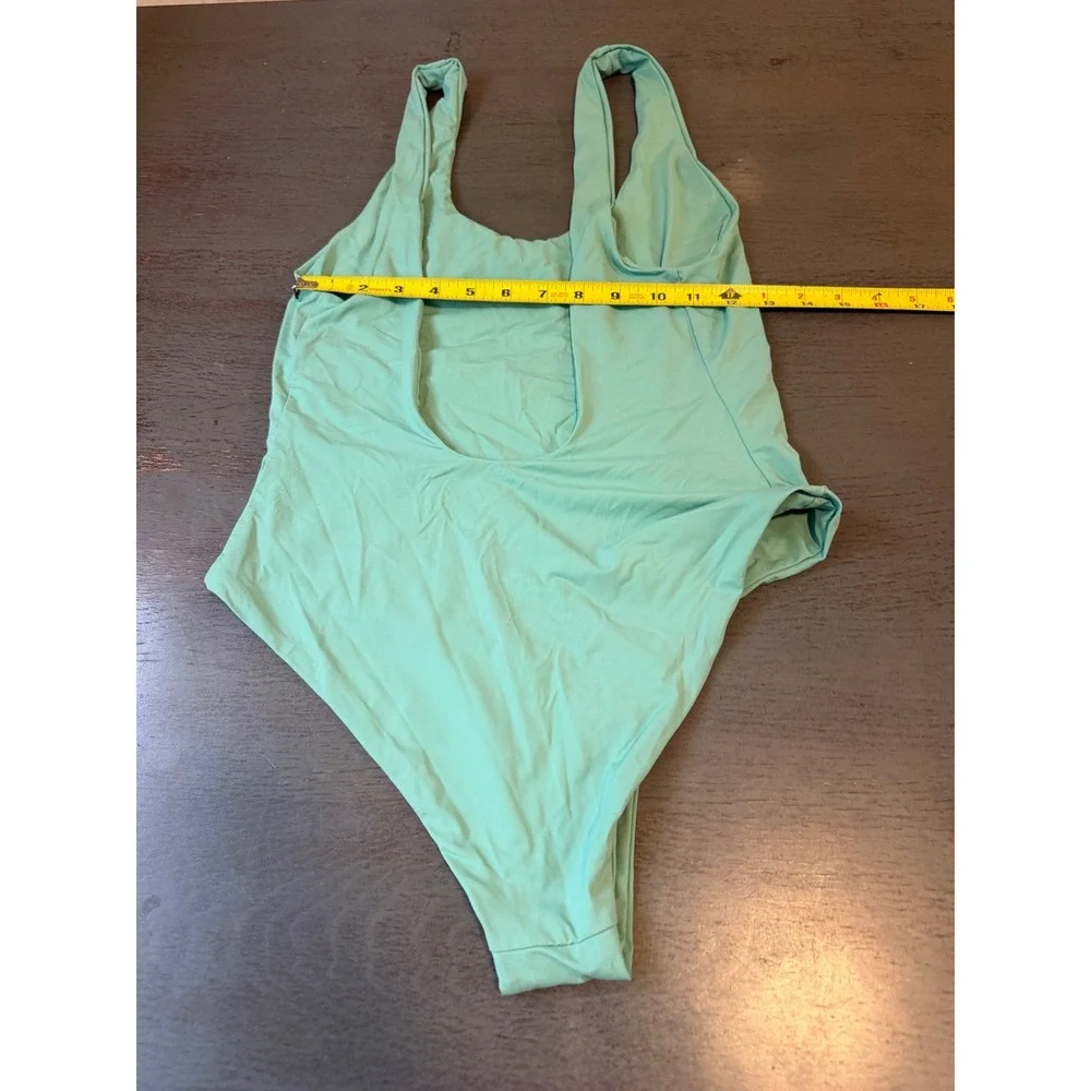 Dippin' Daisy's Mint Green One Piece Swimsuit Scoop Neck Low Back Size L 1193